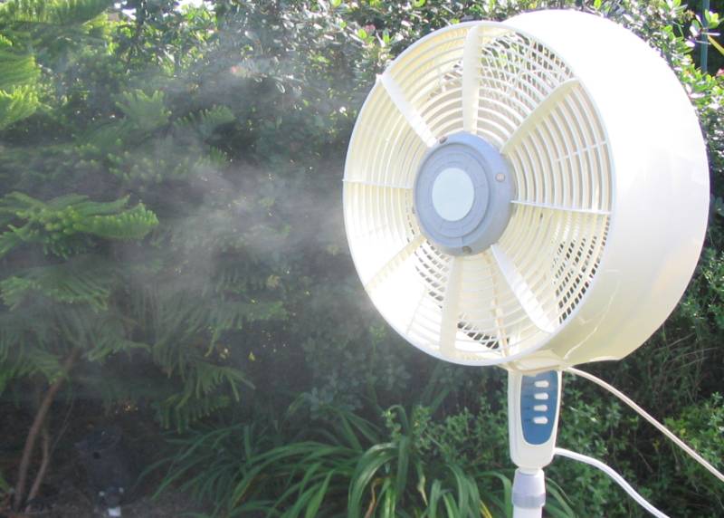 Hệ thống phun sương cho quạt - Tất cả những gì bạn cần biết